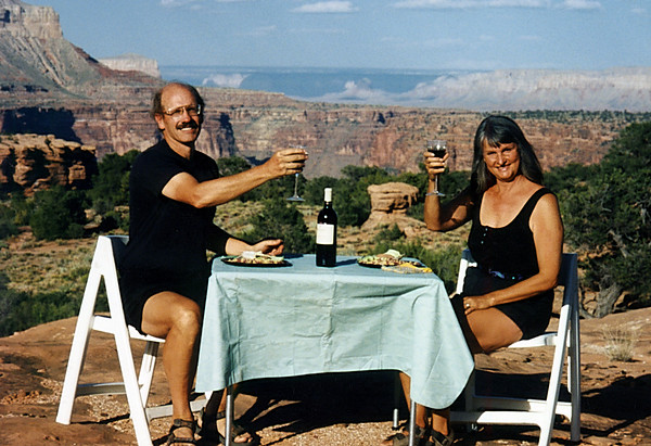 Mara Smith and Ford Smith raise a toast at the Grand Canyon